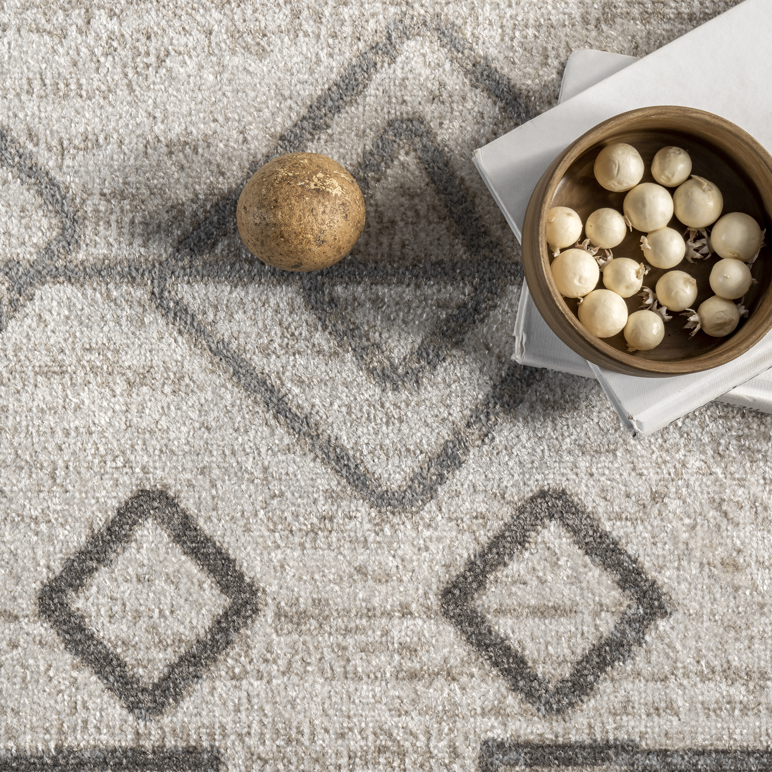 nuLOOM Mya Geometric Trellis Machine Washable Area Rug, 8' x 10', Gray
