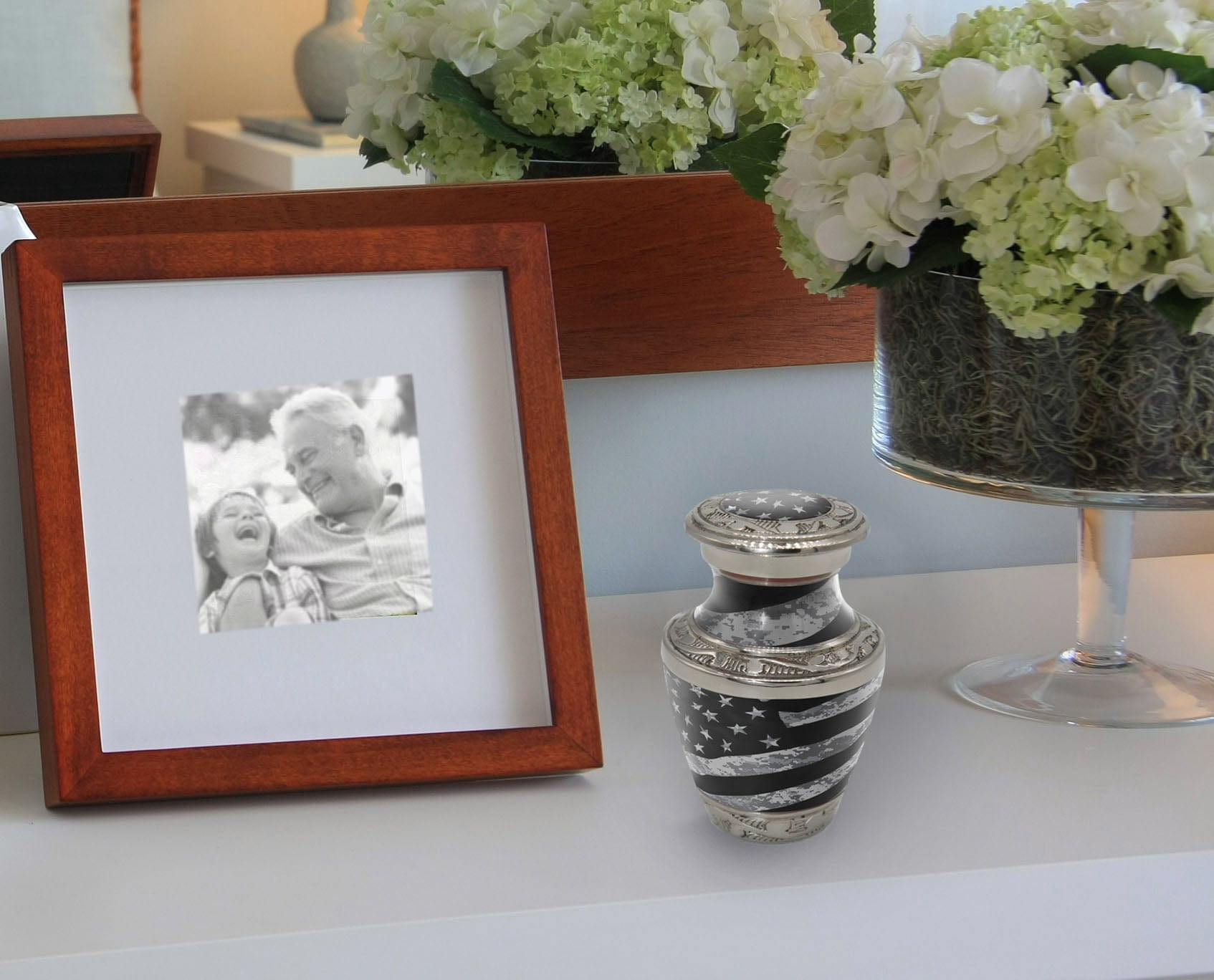 Army UCP Flag Military Cremation Urns for Human Ashes Adult Urns for Cremation Ashes Urns for Adult Cremation Ashes Urns for Ashes Cremation Urns for Human Ashes Adult 200 Cubic Inches Large
