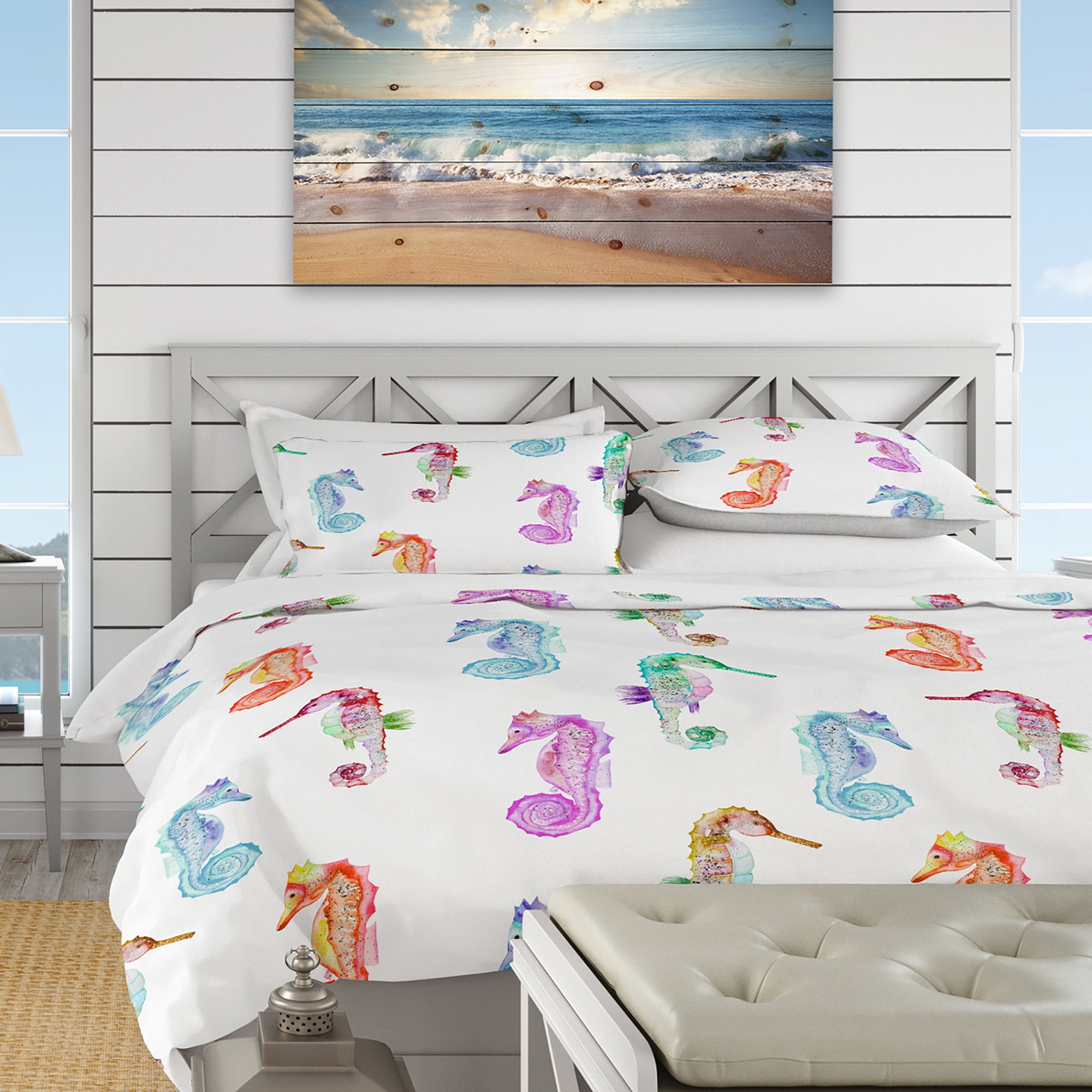 Designart 'Pattern with Multicolored Seahorses' Nautical & Coastal Duvet Cover Set