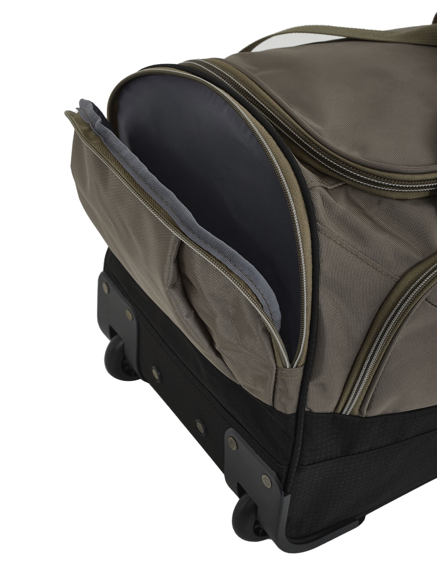 Wrangler 21" Wheeled Duffel Bag with Telescopic Handle, Fallen Rock