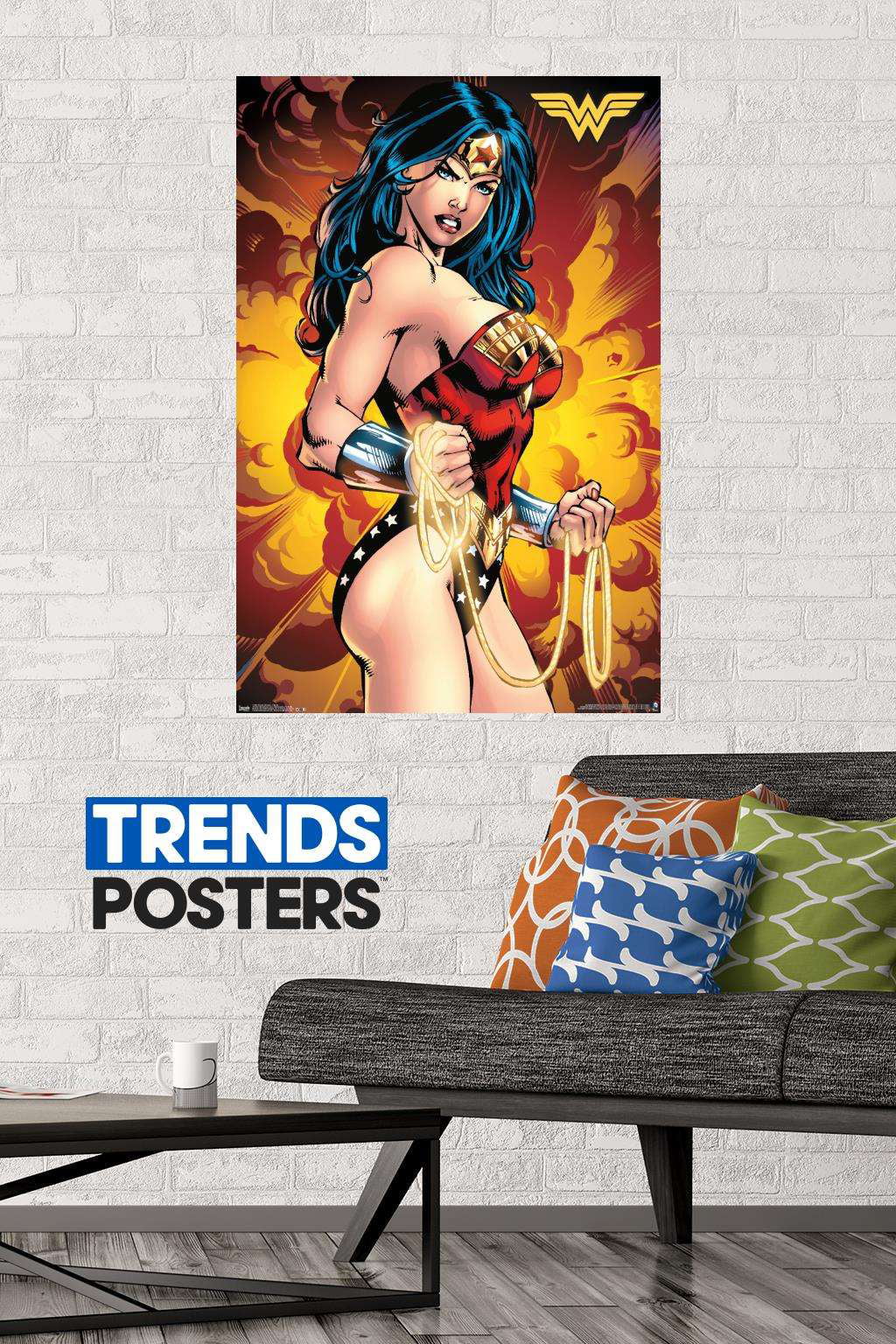 DC Comics - Wonder Woman - Vibrant Wall Poster, 22.375\