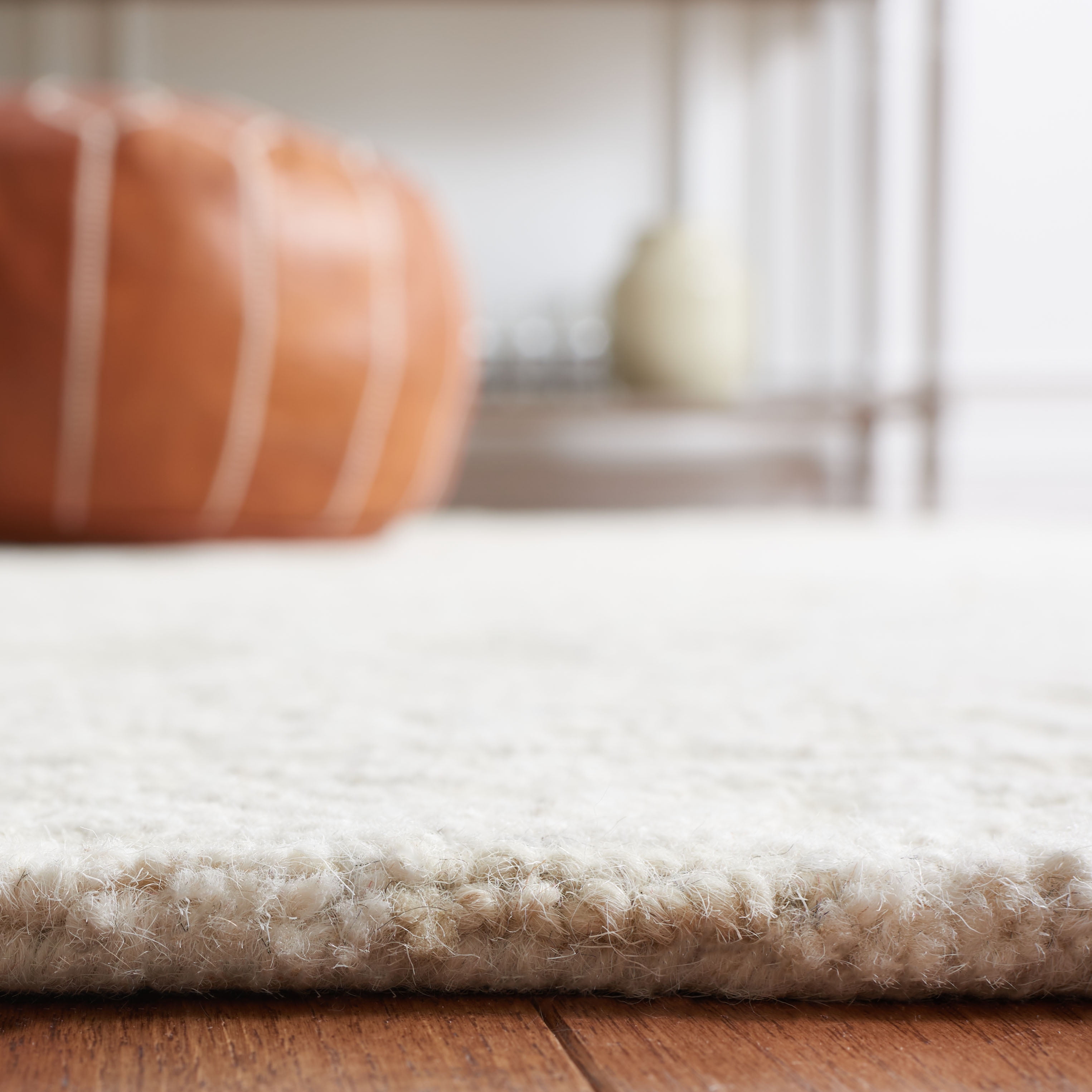 SAFAVIEH Blossom Asher Geometric Wool Runner Rug, Silver/Ivory, 2'3" x 16'