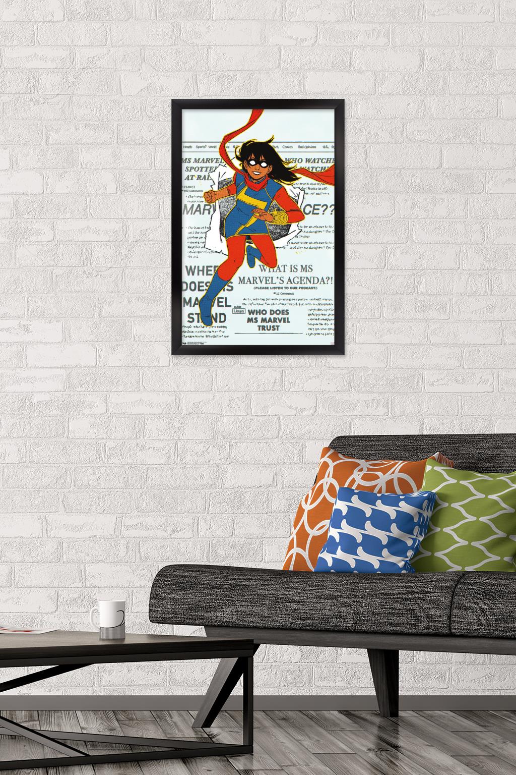 Marvel Comics - Ms. Marvel - Ms. Marvel #25 Variant Cover Wall Poster, 14.725" x 22.375" Framed