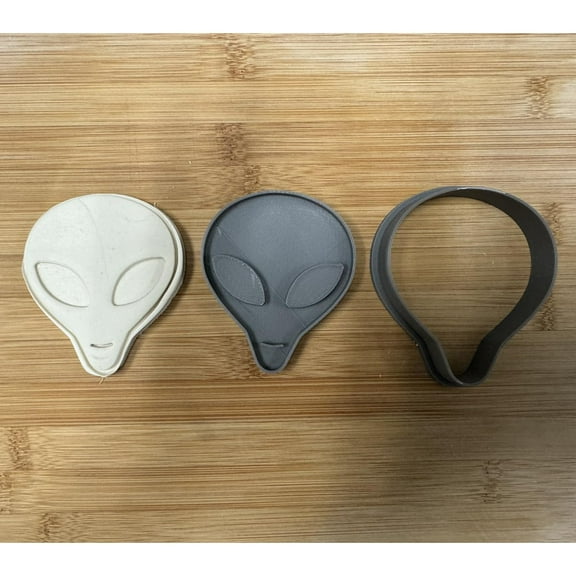 Alien Cookie Cutter & Stamp Set, ET002 (3x2.5") Made in USA by Mighty Gadget