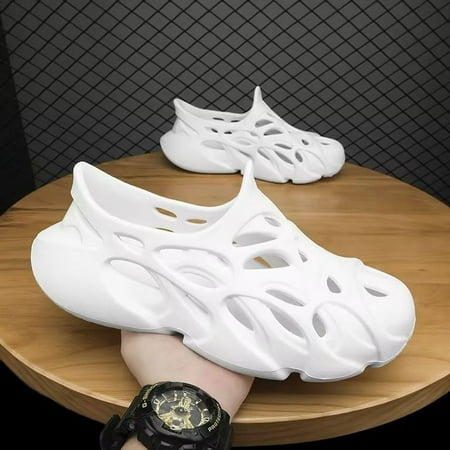 

FAIAI 2024 Men Women s Garden Clog Shoes Beach Sandals Breathable Slippers Shower Shoes Water Home Travel Smile Walking Shoes
