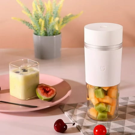 

Fresh Mini Portable Blender Juicer Machine for Making Vegetable and Orange Juice - Compact Juice Extractor and Mixer - Ideal for Freshly Squeezed Juices