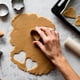 thumbnail image 2 of GOOHOCHY juego de cortadores de galletas, moldes de flores, moldes redondos de corazón, cortadores de galletas de metal para hornear, 2 of 8