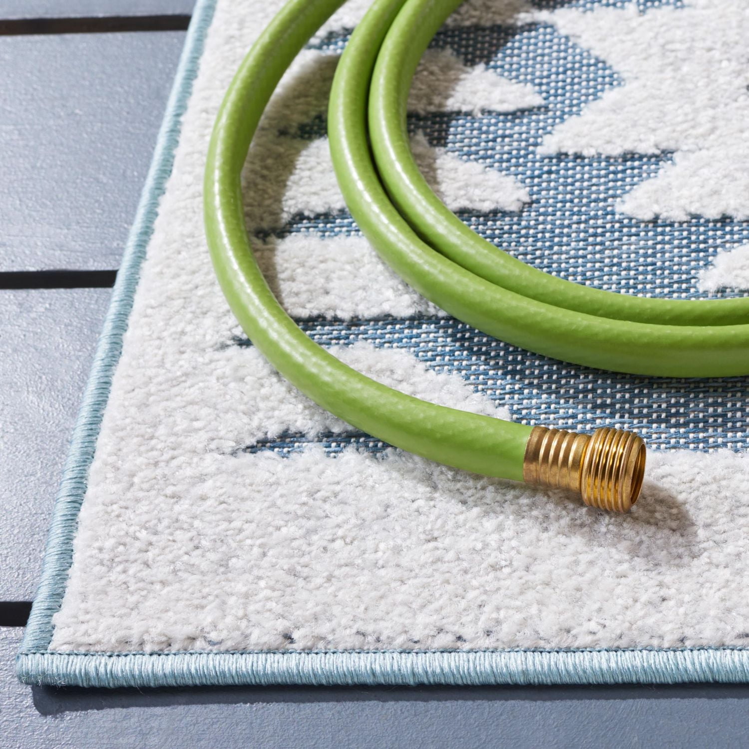 SAFAVIEH Sarasota Giovanni Tapis Intérieur/Extérieur Aztèque