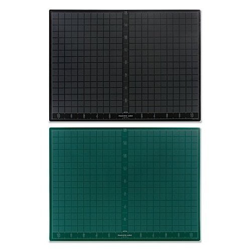 PACIFIC ARC GB1824 CUTTING MAT 18X24 BLACK / GREEN SELF HEALING