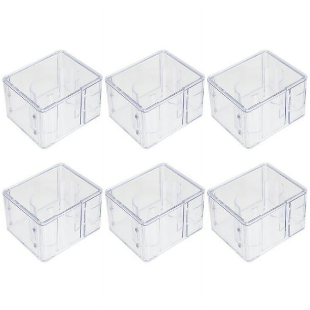 6 recipientes de plástico pequeños con tapas.