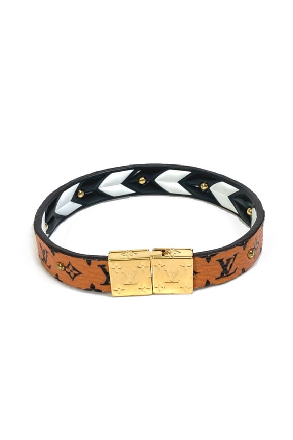 Pre-Owned LOUIS VUITTON M6774F Monogram Canvas Bracelet, LV Crafty Reversible Accessory,...