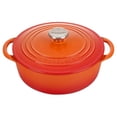 thumbnail image 3 of Le Creuset Horno holandés redondo poco profundo de hierro fundido, 2.75 cuartos de galón, llama, 3 of 6
