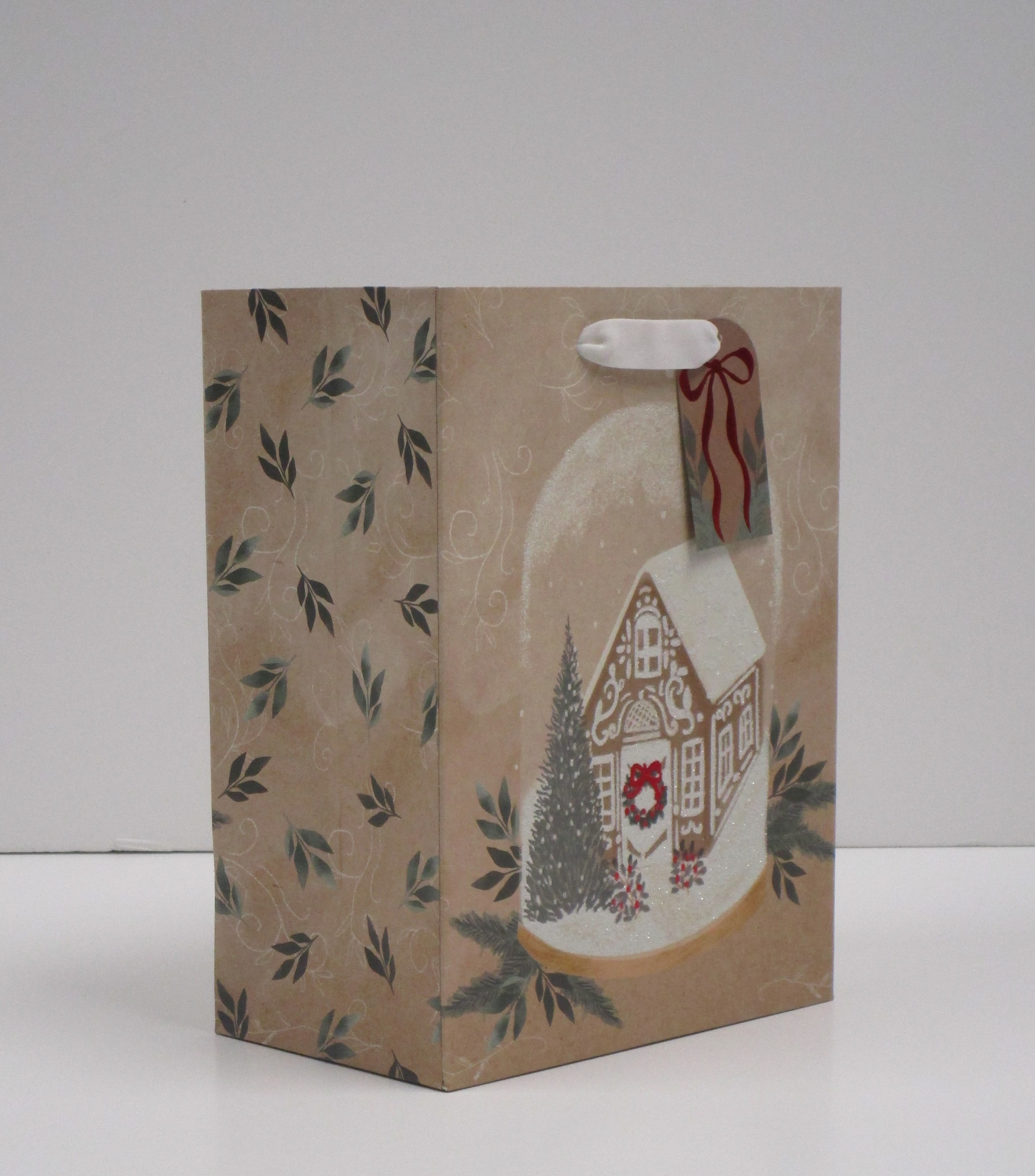 Holiday Time Cub Christmas Bag, Gingerbread House, Brown, 7.5" x 4.5" x 9.875", 1 Count, HOLIDAY TIME PL CUB GNGRBRD HSE BAG