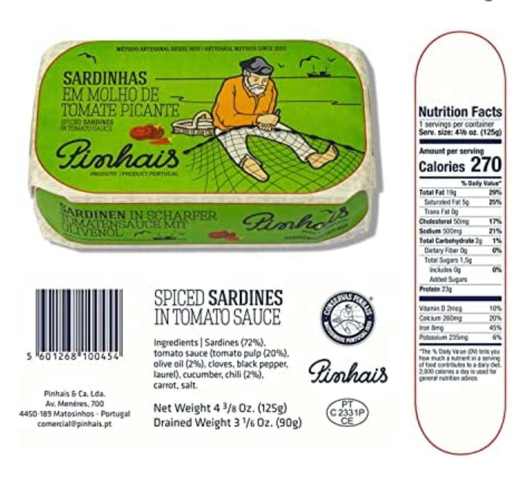 Pinhais Canned Sardines Variety Pack 4.4 oz- Virgin Olive Oil Regular (1), Virgin Olive Oil Spicy (1), Tomato Sauce Regular (1) and Tomato Sauce Spicy (1) (Pack of 4) Bonus mints  included!