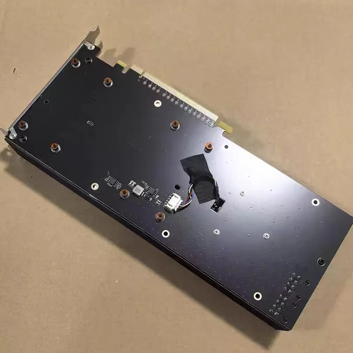 Tesla V100 32GB SXM2 GPU W/ Pcie Adapter & 6+2 Pin For AI Computing