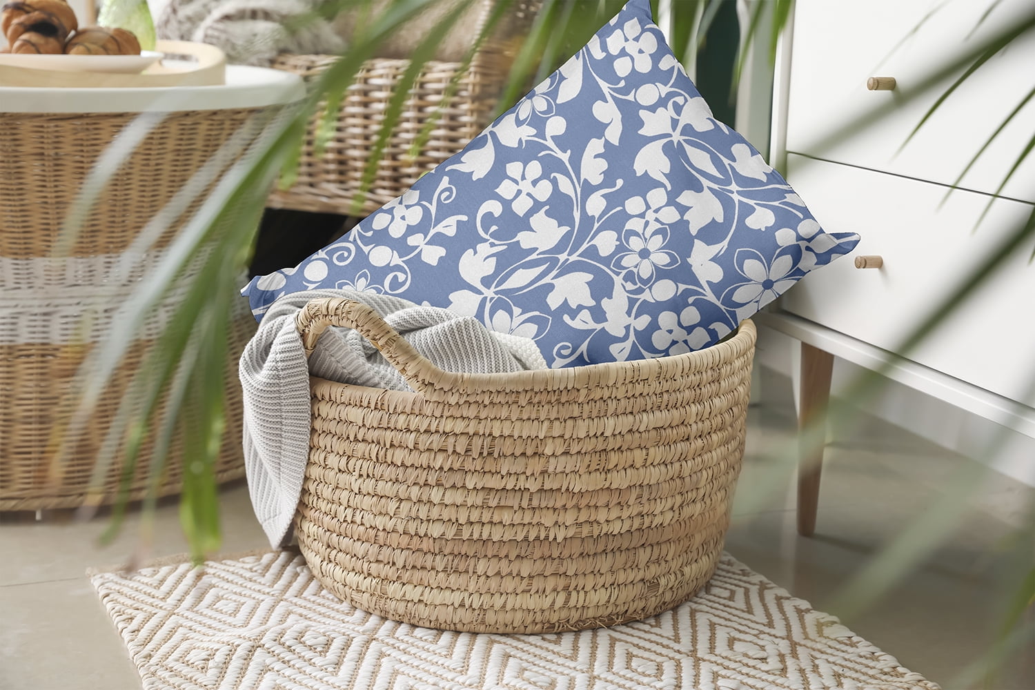 20" x 14" Simply Daisy Evelyn Polyester Indoor/Outdoor Pillow, Cornflower Qty 1