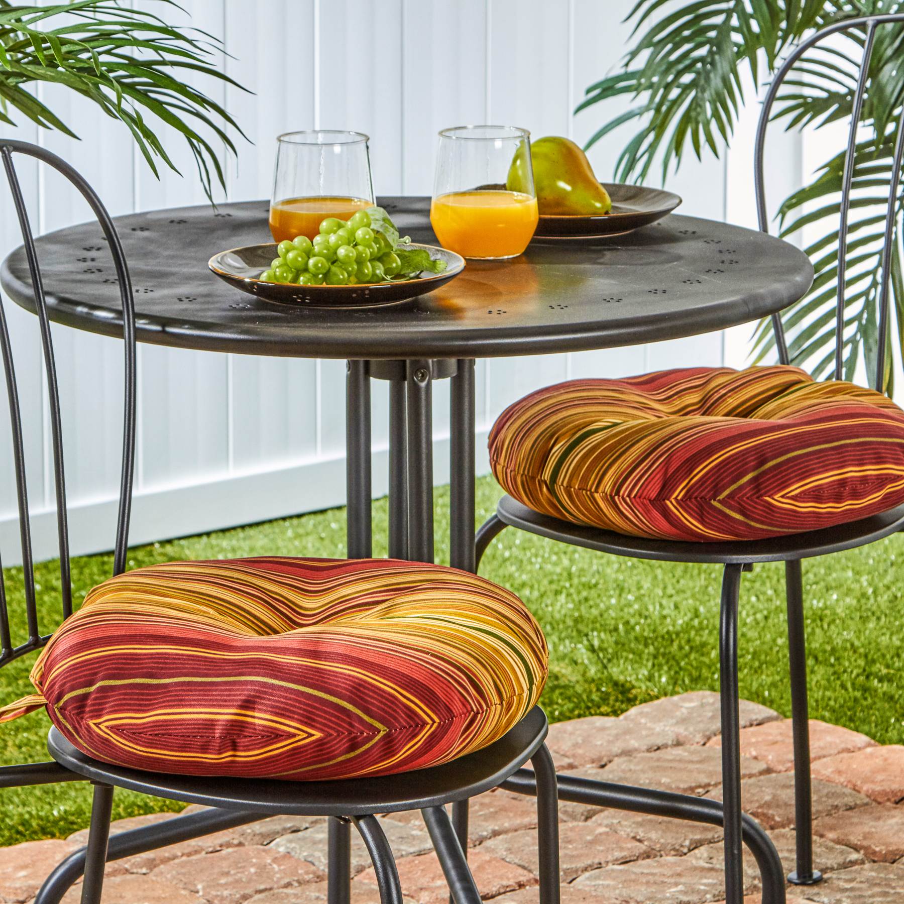 Greendale Home Fashions Kinnabari Stripe 15 in. Round Outdoor Reversible Bistro Seat Cushion (Set of 2) - image 3 of 6