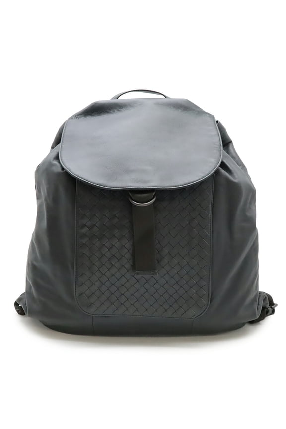 Pre-Owned BOTTEGA VENETA Intrecciato Backpack in Black Calfskin Leather (Product Code: 361014)