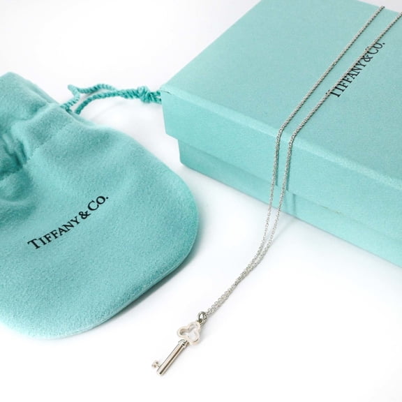 Pre-Owned Tiffany & Co. Trefoil Key Necklace Pendant in SV925 for Women