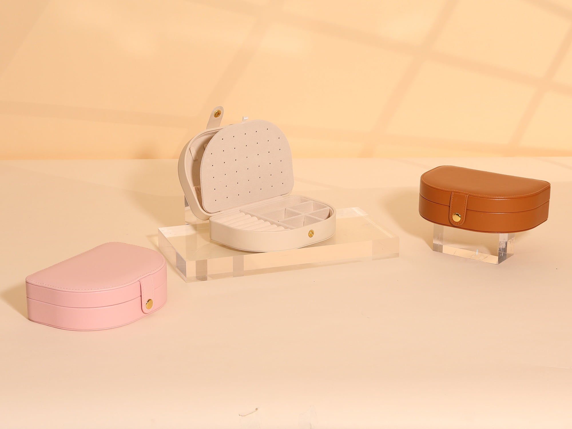 Unique Bargains Jewelry Box Small Portable PU Leather Seashell-Shaped Jewelry Case Pink