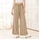 thumbnail image 3 of MKLEKYY Pantalones Palazzo de verano para mujer, holgados, con cordón ajustable, cómodos y versátiles para yoga., 3 of 4