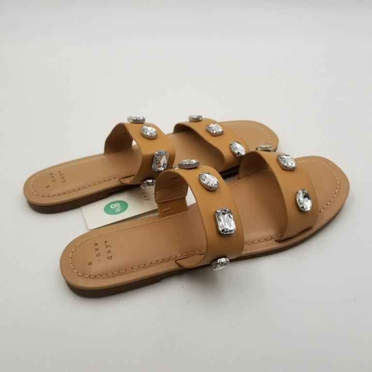 A new deals day slide sandals