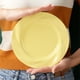 thumbnail image 5 of Plato redondo de desayuno ButterStyle 7,76 pulgadas – PP engrosado con aspecto cerámico, amarillo pastel, beige rosado verde, antideslizante, apilable y elegante plato para cena de restaurante en, 5 of 6
