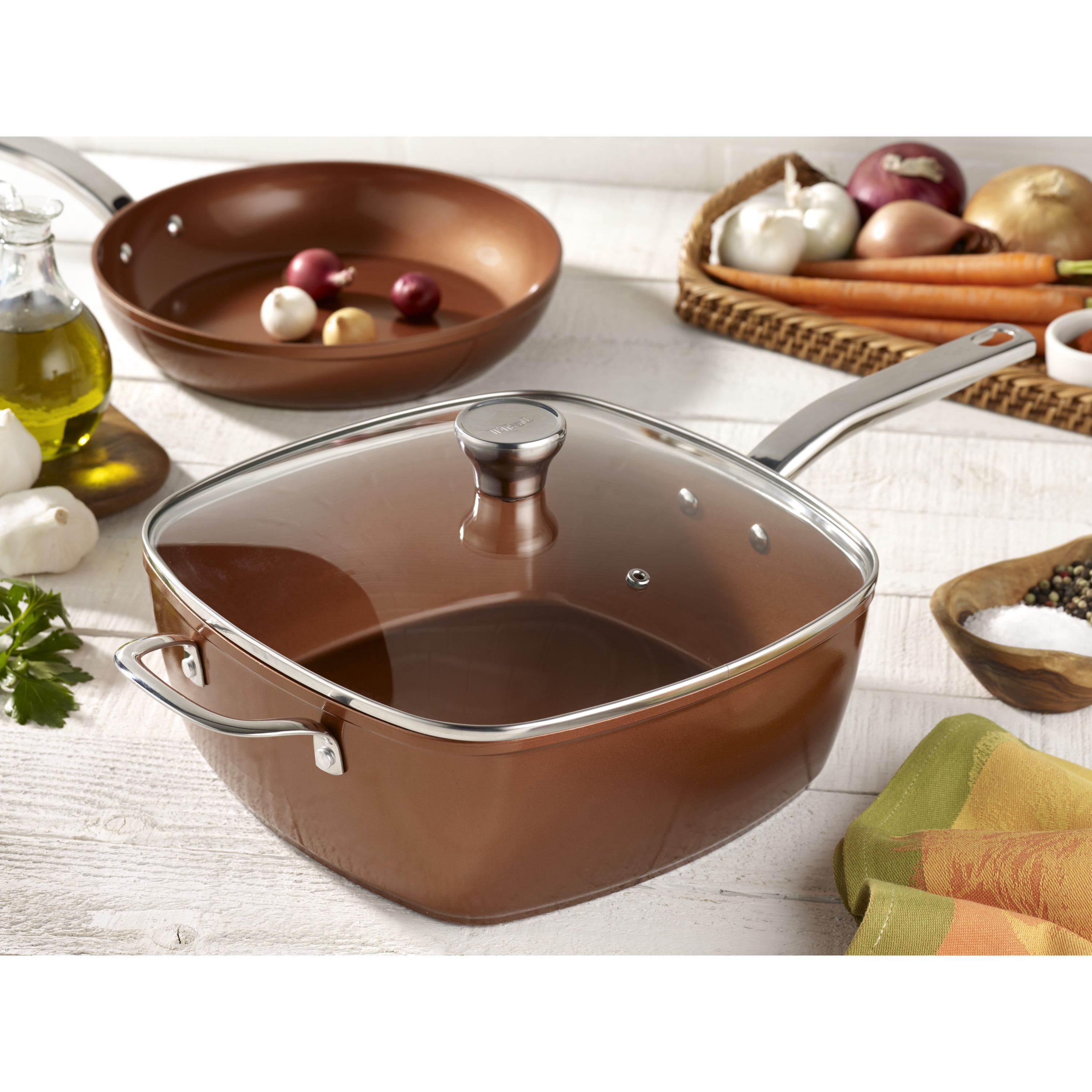 TFal Endura 7 Quart Saut Pan with Lid