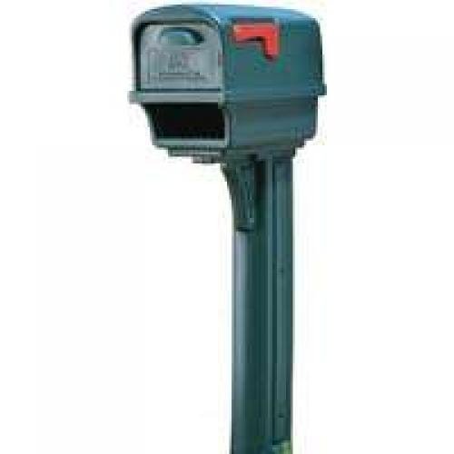 Rubbermaid GC1G Large Deluxe Plastic Mailbox and Post Combo, Green