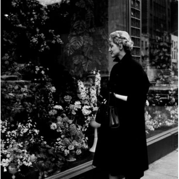 Download Woman Watching Window Display With Flowers Poster Print 24 X 36 Walmart Com Walmart Com