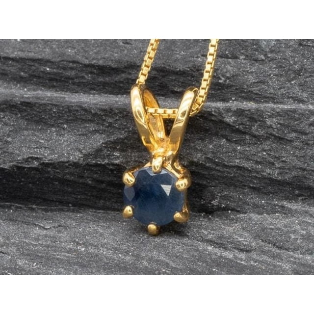 Pendentif en Saphir Doré, Saphir Naturel, Pierre de Naissance de Septembre, Pendentif Délicat en Or, Pendentif Bleu en Or, Pendentif en Saphir Bleu, Pendentif à Étages