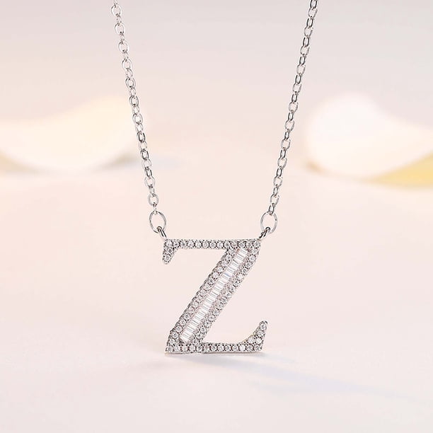 Collar con colgante de tu nombre, mi apellido y 26 palabras en inglés para hija.