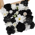 thumbnail image 1 of Set de Flores Artificiales Serwalin Margaritas Blanco y Negro Combo, 1 of 8
