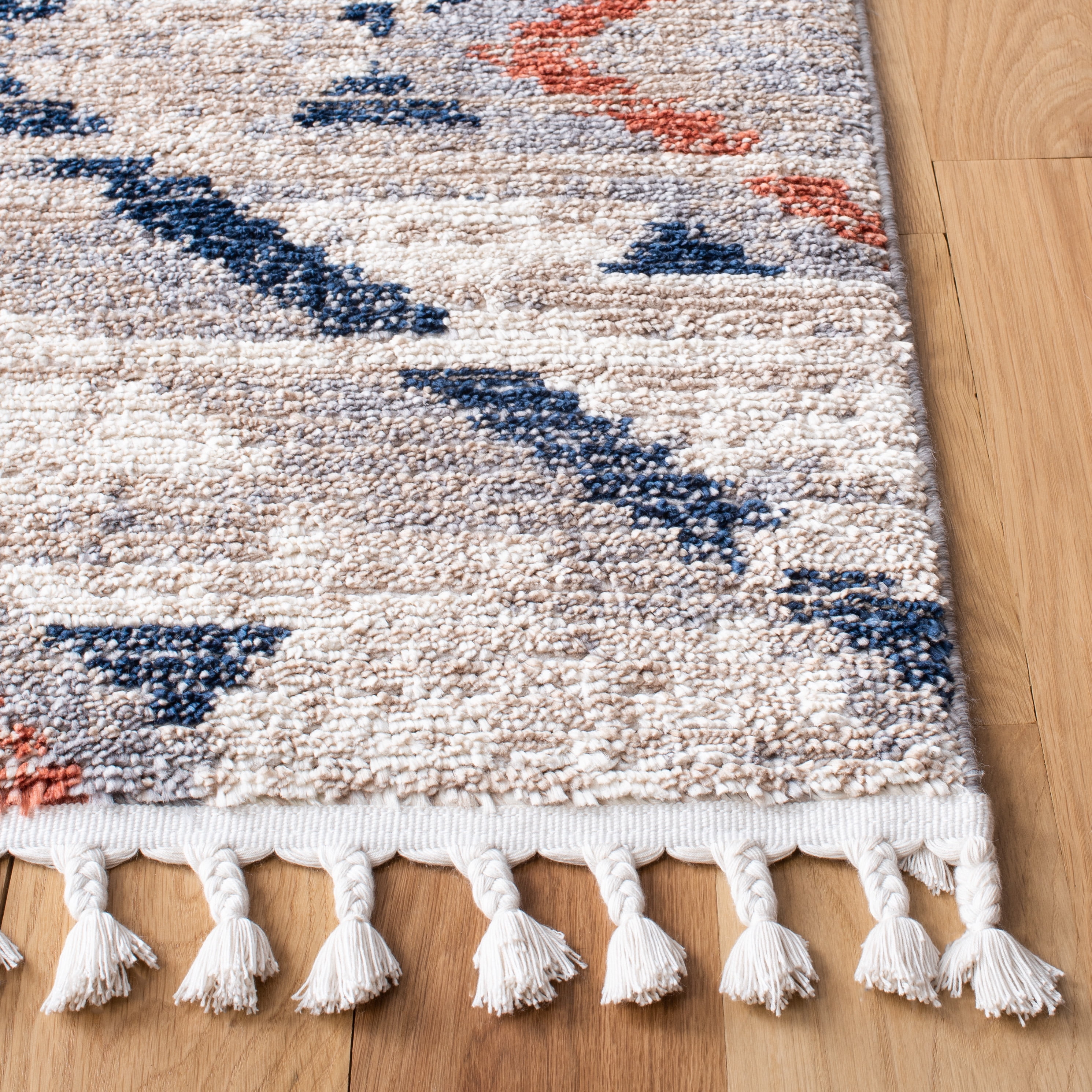 SAFAVIEH Morocco Amadine Geometric Striped Polyester Area Rug, Grey/Navy, 5'3" x 7'6"