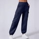 thumbnail image 5 of Pantalones cargo informales de color liso para mujer: cintura elástica, diseño con múltiples bolsillos, estilo jogger cónico para ropa de ocio y deportiva, 5 of 7