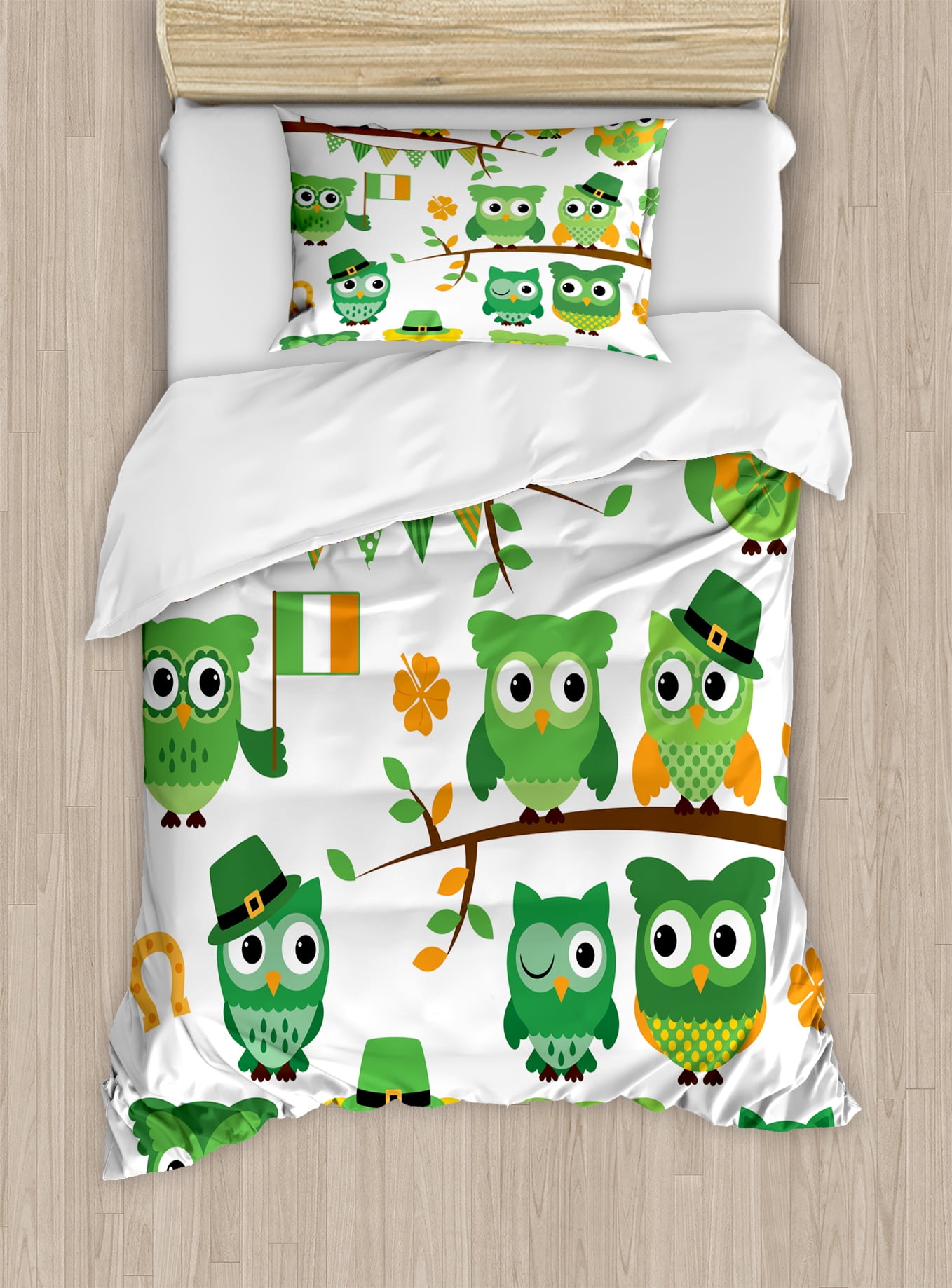 St. Patrick's Day Duvet Cover Set, Irish Owls with Leprechaun Hats on