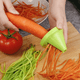 thumbnail image 4 of Cortador de verduras en espiral de mano - Máquina para hacer espaguetis de calabacín Zoodle Maker - Ideal para ensaladas Adepaton CPB-DE-LYY2253-1, 4 of 5