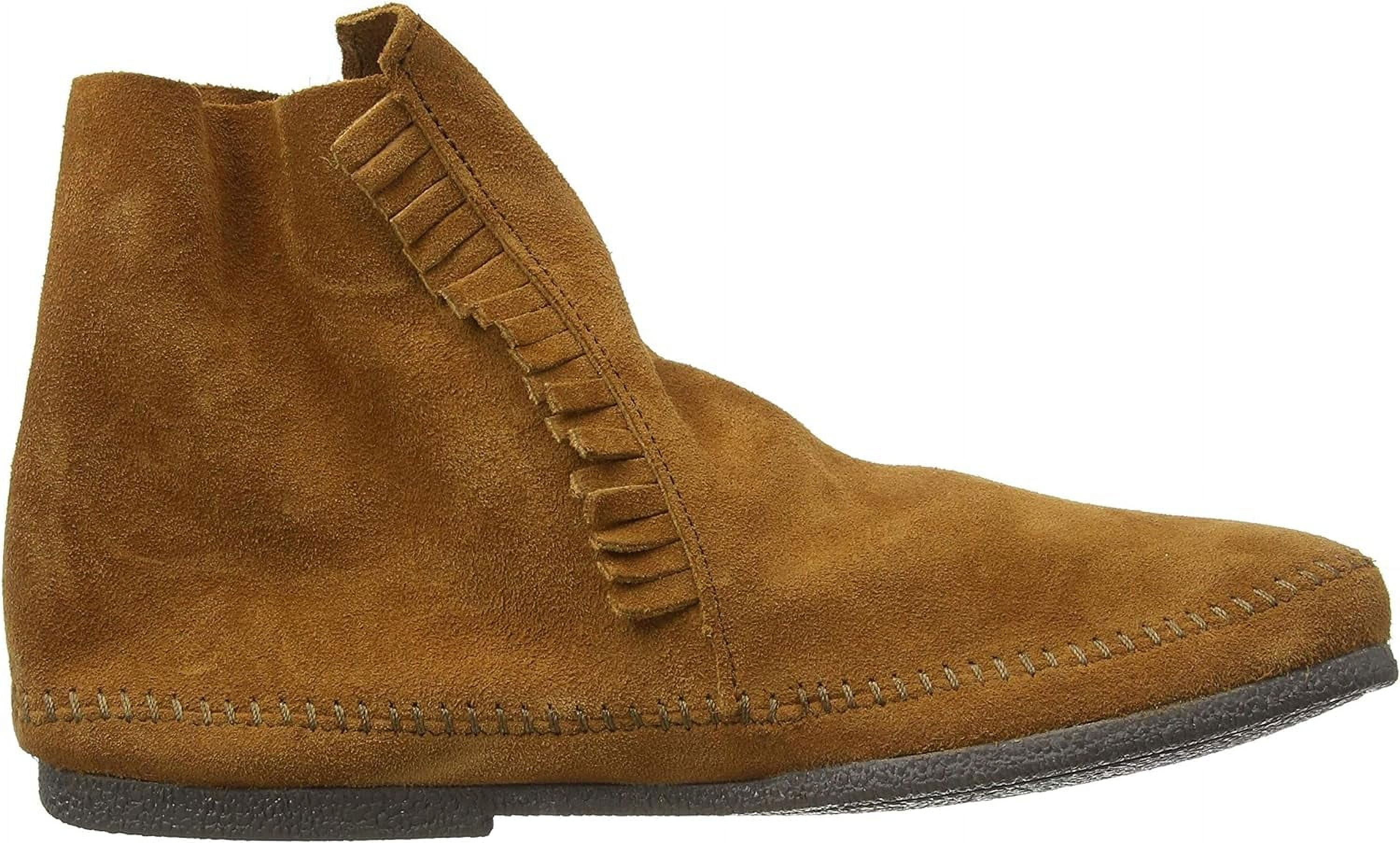 Minnetonka Men\'s Button Softsole and Hardsole Boot Brown
Leather Minnetonka Classic Fringe Softsole Boot - Mens Boots  main image 2