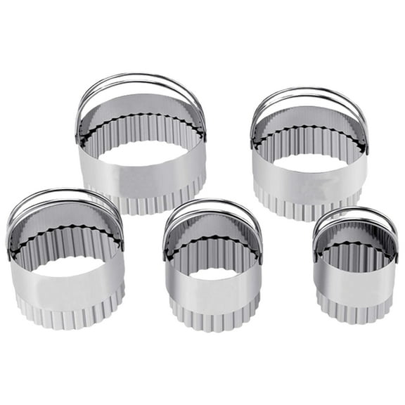 Biscuit Cutter Set (5 Pieces/Set), Stainless Steel Round Biscuit Cutters with Handle, Wave Cookies Cutter with Fluted Edge, Professional Baking Dough Tools, Silver