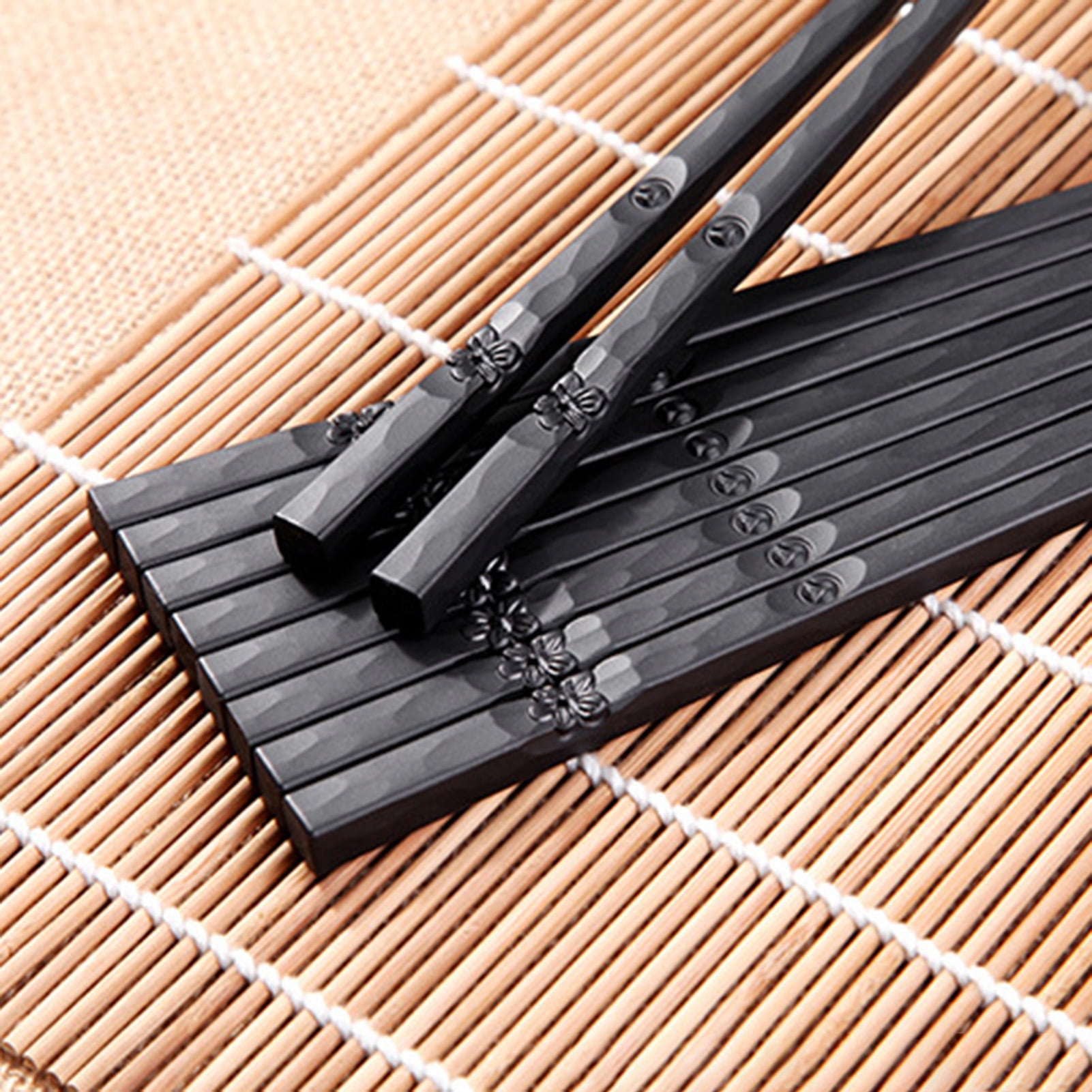 Bcloud 10Pairs Japanese Chopsticks Reble Non-Slip Alloy Food
