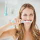thumbnail image 4 of Cepillo de dientes eléctrico recargable con sonido para adultos y niños, de viaje, con 4 cabezales, 5 modos de potencia y base magnética., 4 of 7