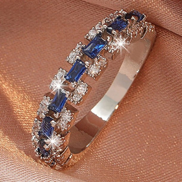 Elegant Cubic Zirconia Finger Ring for Women - Perfect for Weddings, Engagements, and Special Occasions