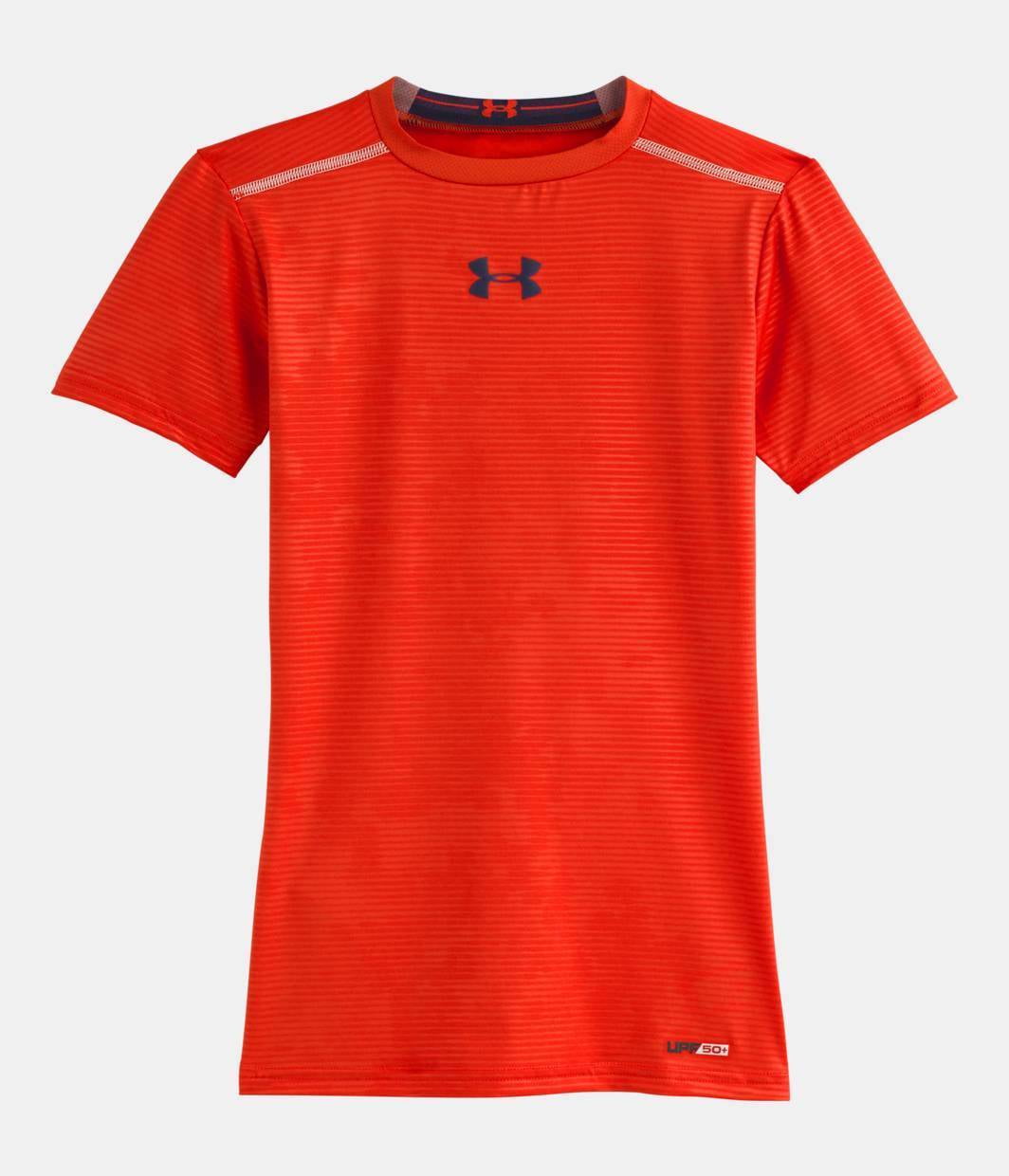 loose fit under armour t shirt