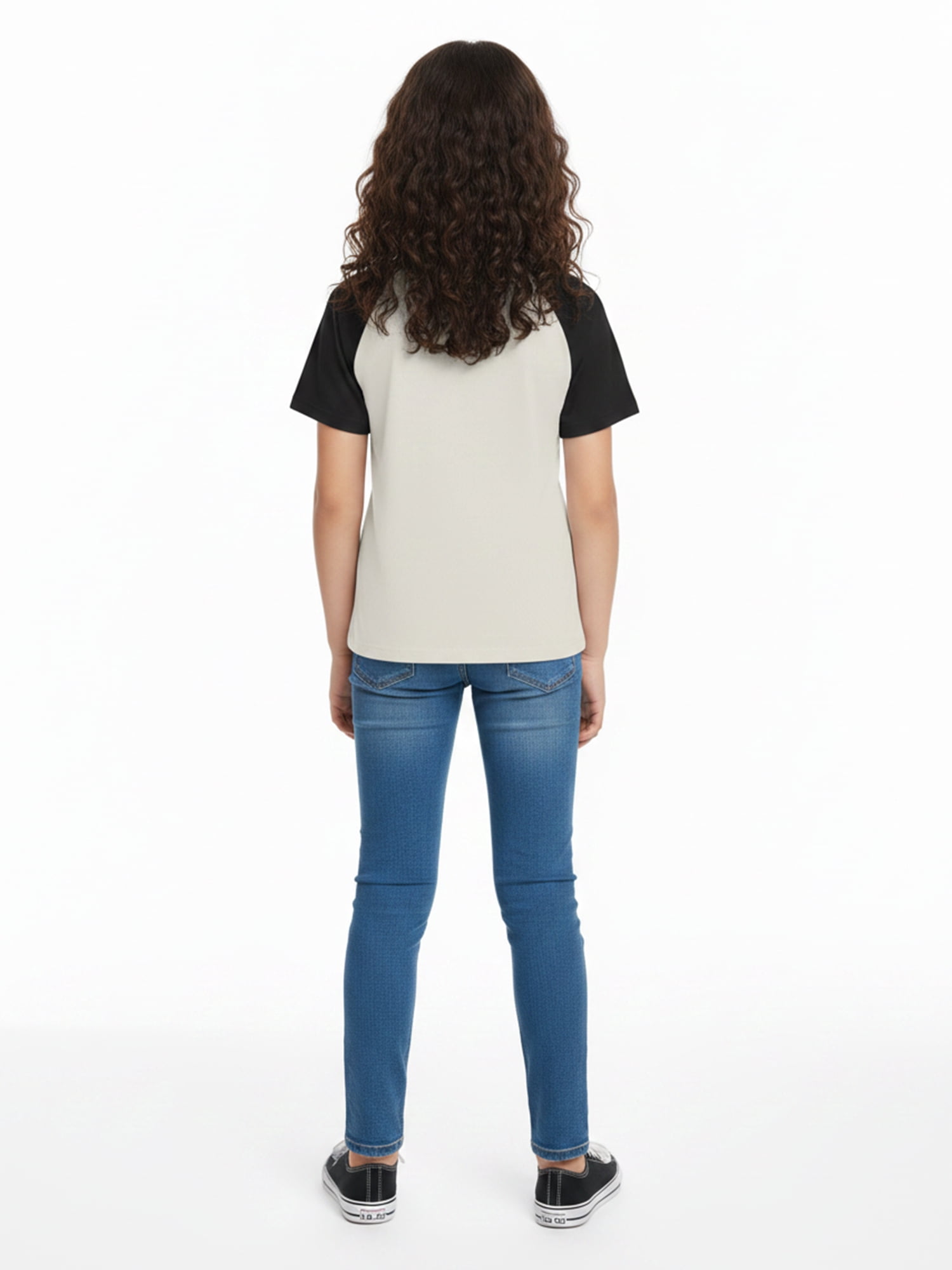 K-Pop Demon Hunters, Girls' & Big Girls' Graphic Tee, Idols By Day, Sizes 4-16