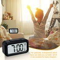 thumbnail image 3 of Reloj Despertador Digital Reloj Eléctrico con Luz Nocturna, 3 of 4