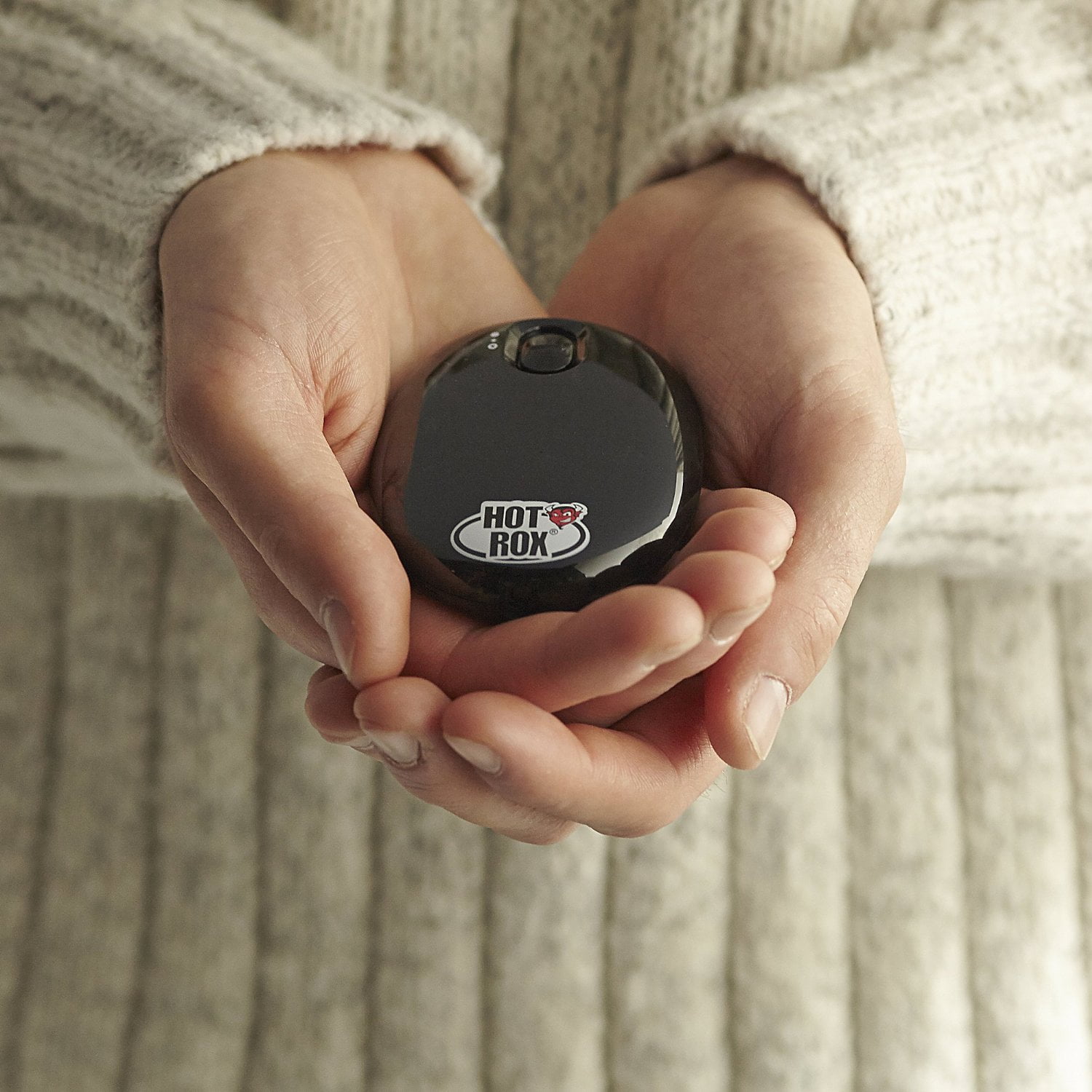 Jobri BH9800BK Hot Rox Electronic Hand Warmer Black