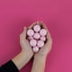 thumbnail image 2 of Bombas de baño Gift Republic con aroma a rosa brillante, paquete de 10, 2 of 3