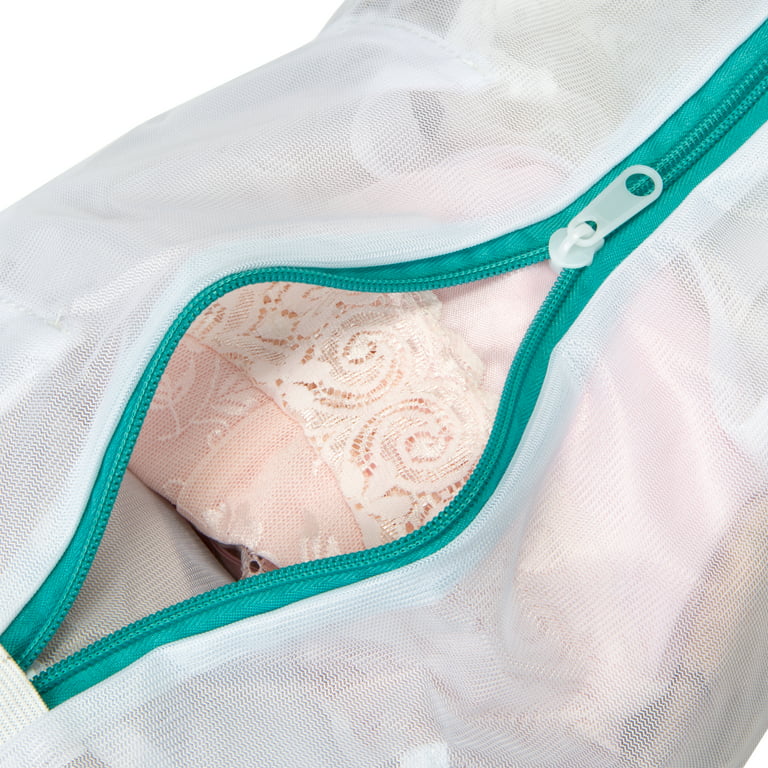 Keep your clothes smelling fresh! Simply fill mesh baggies with a