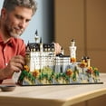 thumbnail image 4 of LEGO Architecture Le Château de Neuschwanstein, Modèle à Collectionner pour Adultes 21063, 4 of 8