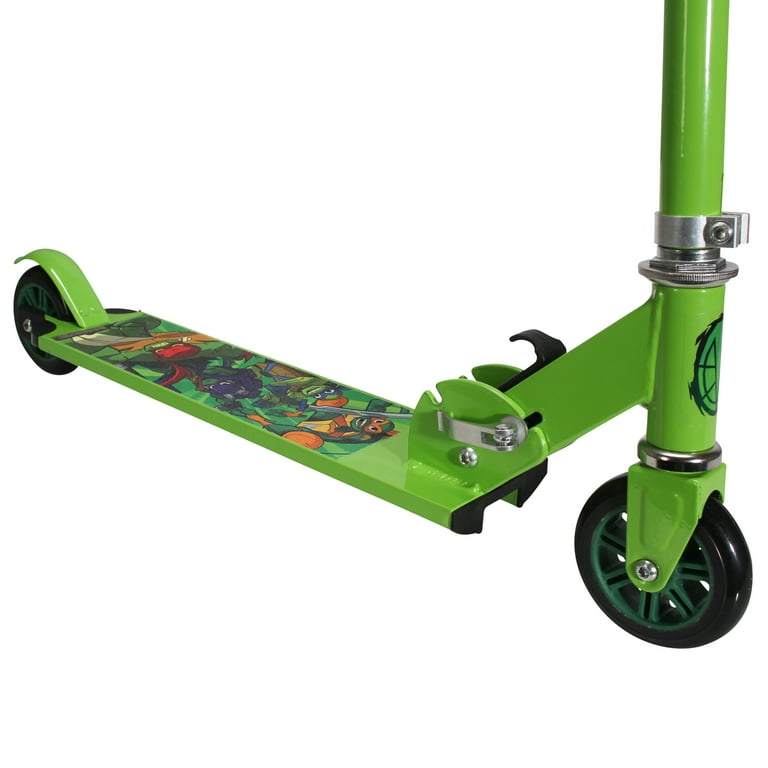 PlayWheels Teenage Mutant Ninja Turtles 2-Wheel Scooter